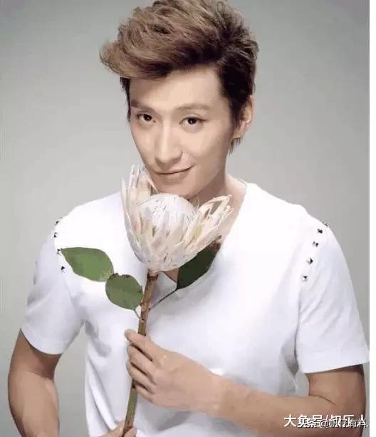 王思聰微博遭轟炸，將遭遇最大的危機(jī)公關(guān)，網(wǎng)友：不相信這是真的