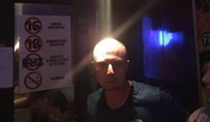 日式冷吐槽：算命的說我長大以后會(huì)照亮他人...