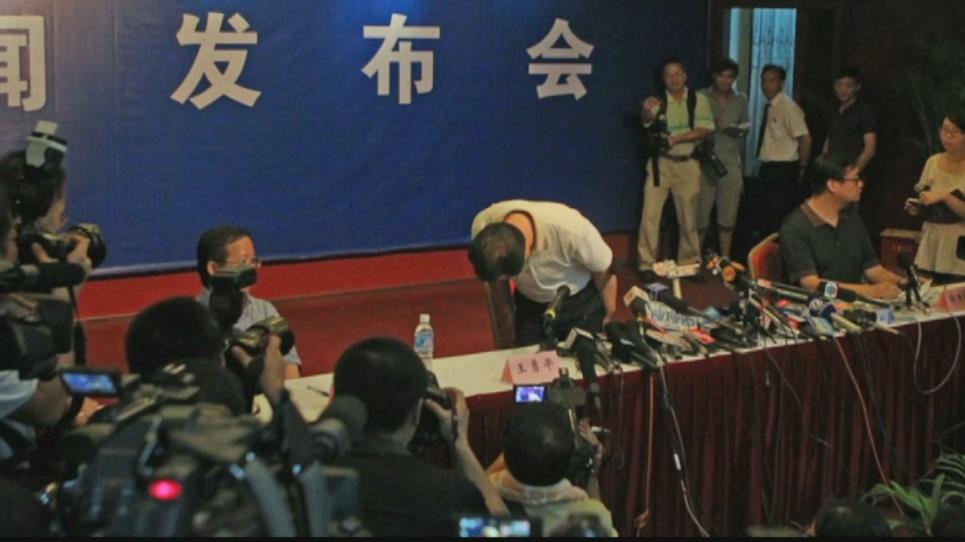 新聞發(fā)言人制度15年后 白巖松:動(dòng)車事故發(fā)布會(huì)不該王勇平來開