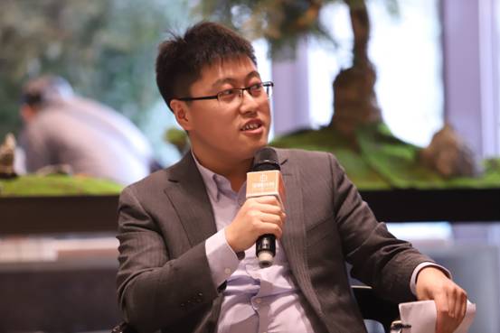 諸葛找房&佑安府聯(lián)合行業(yè)論壇盛大舉行——藍(lán)圖繪就 登頂內(nèi)城