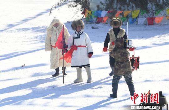 吉林查干湖冬捕啟幕 “頭魚”拍出史上最貴價(jià)格