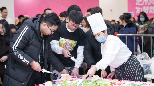 論互聯(lián)網(wǎng)時代中零售實體的營銷優(yōu)勢