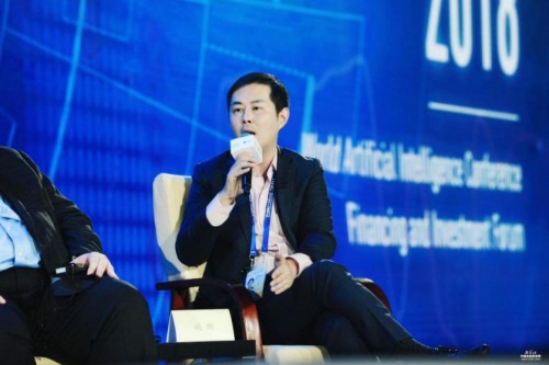 重塑巨頭轉(zhuǎn)型的資本品牌 工業(yè)富聯(lián)姚鵬獲頒“年度新銳營(yíng)銷領(lǐng)袖”