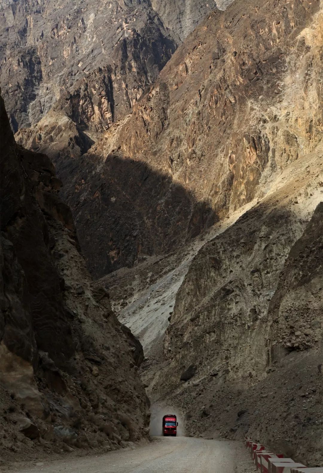 通往西藏之路，有多難？