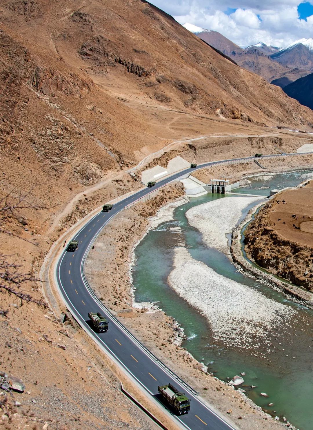 通往西藏之路，有多難？