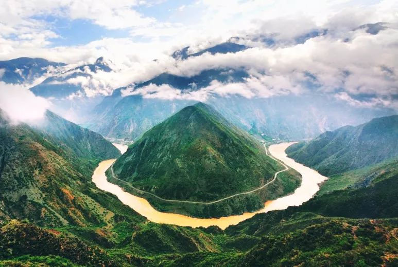 通往西藏之路，有多難？