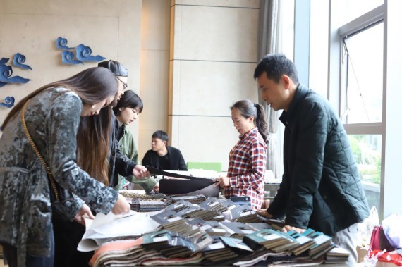 “聚勢明道 賦能共生—2019年深圳原創(chuàng)設(shè)計發(fā)展趨勢高峰論壇”成功舉辦