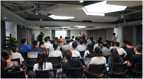 廣告之王江南春到訪盒子科技，分享千億傳媒帝國的營銷之道