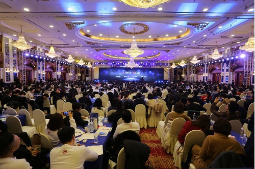 顏值經(jīng)濟(jì)論壇暨孫多勇導(dǎo)師2019預(yù)見(jiàn)醫(yī)美跨年演講在南京維景國(guó)際大酒店隆重舉