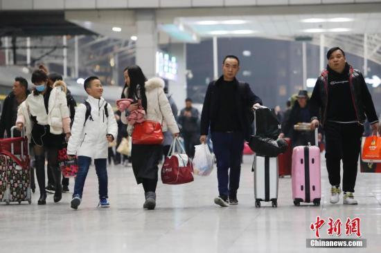 今年春運(yùn)旅客發(fā)送量近30億人次 客流“前緊后松”