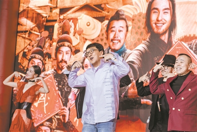 春節(jié)電影扎堆 各大片“放大招”應(yīng)對