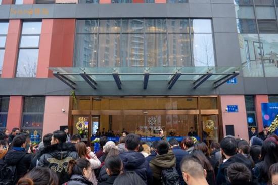 鼓樓濱江純新盤公開樣板間 人氣火爆 很快開盤