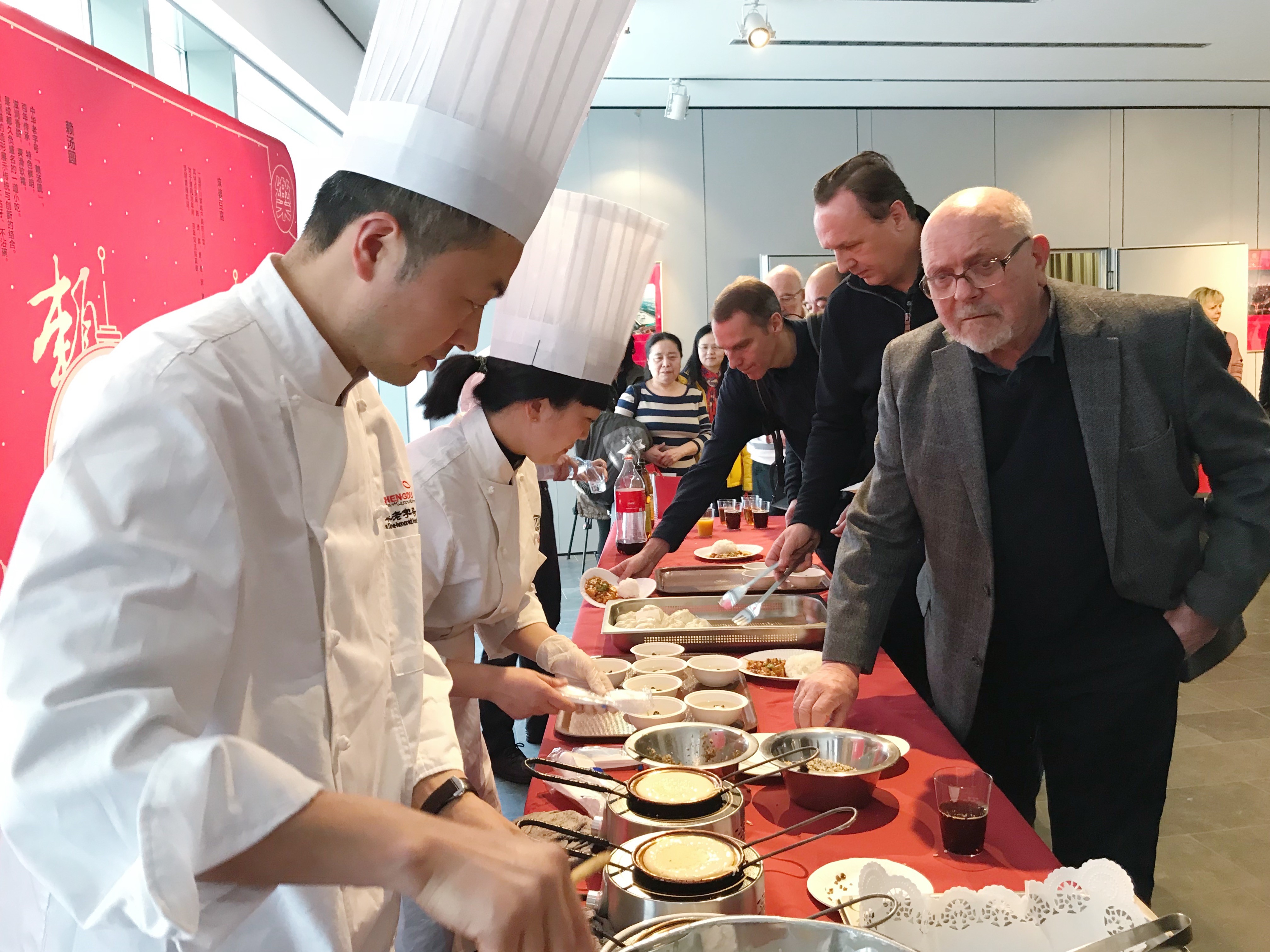 都江堰旅游文化推介會(huì)走進(jìn)德國(guó)柏林