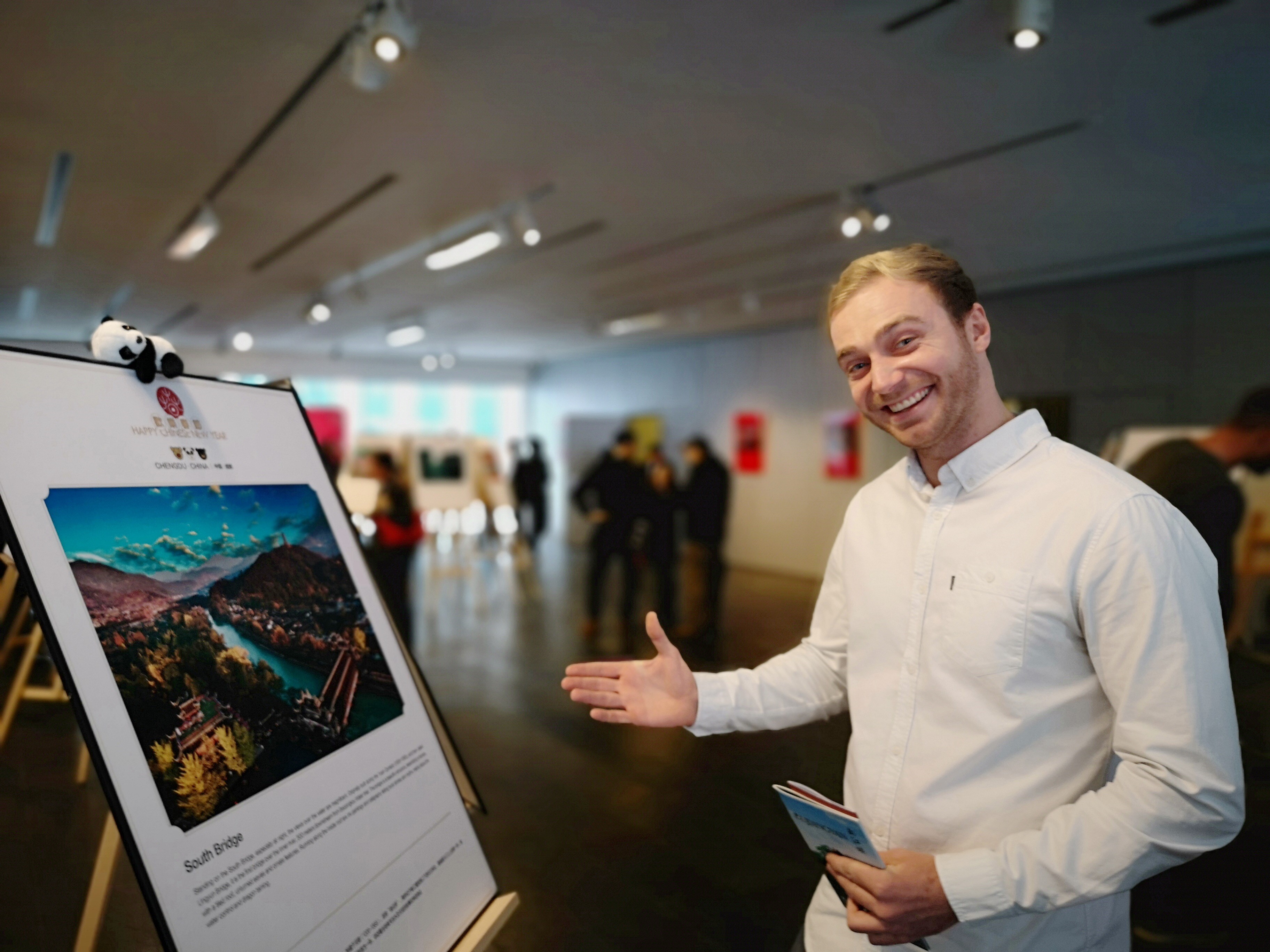 都江堰旅游文化推介會(huì)走進(jìn)德國(guó)柏林