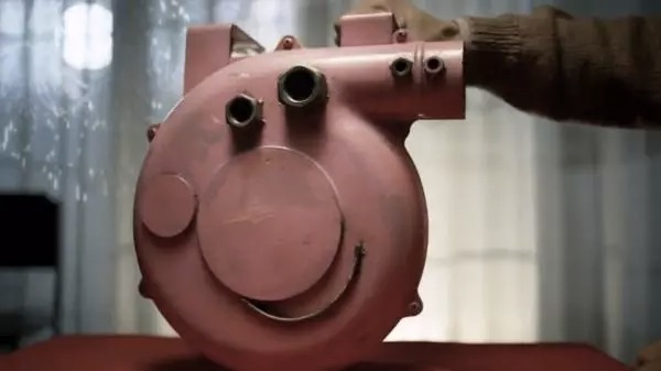 專訪《啥是佩奇》導演：為何選那位大爺？為何用鼓風機？