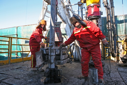 天南地北石油人：實(shí)干開新局 平安迎新春