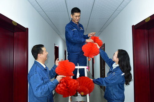 天南地北石油人：實(shí)干開新局 平安迎新春