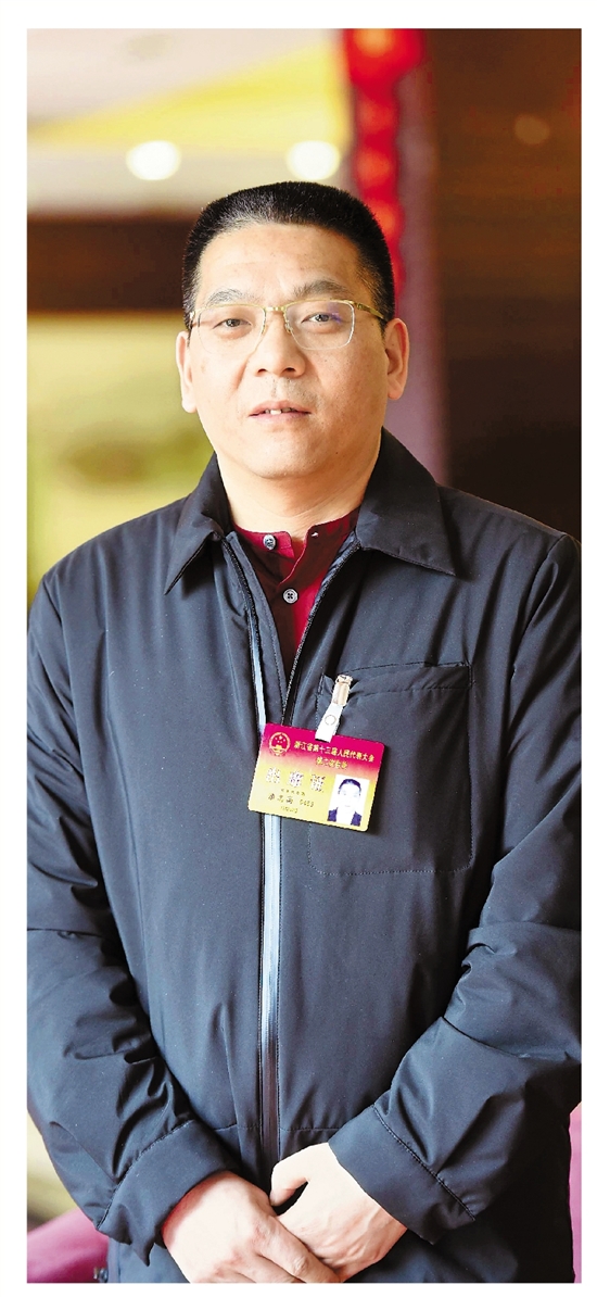 省人大代表、政協(xié)委員熱議村里事 鄉(xiāng)村振興，看我七十二變