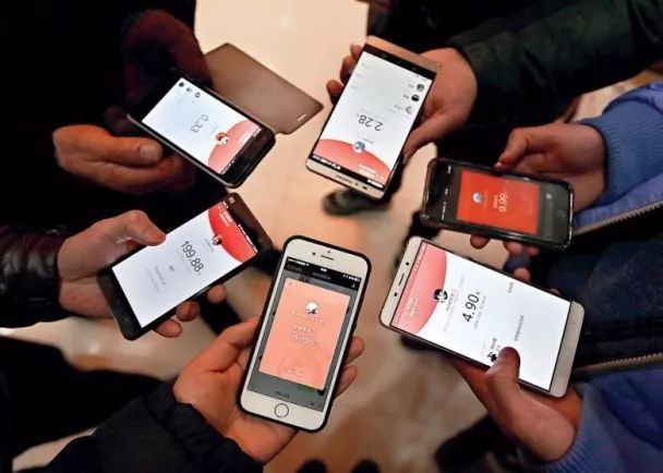 支付寶的敬業(yè)福，抖音的咪卡，頭條的萬(wàn)卡.....一個(gè)個(gè)都玩套路？盤(pán)它！