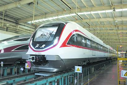 厲害了！中車四方造出首列全自動(dòng)駕駛市域快軌列車