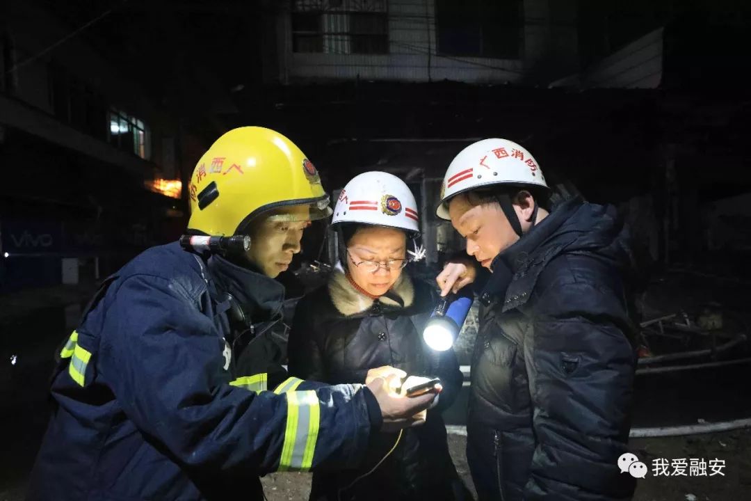 煙花爆竹店附近放鞭炮引發(fā)火災致5人死，嫌犯被從快審查批捕