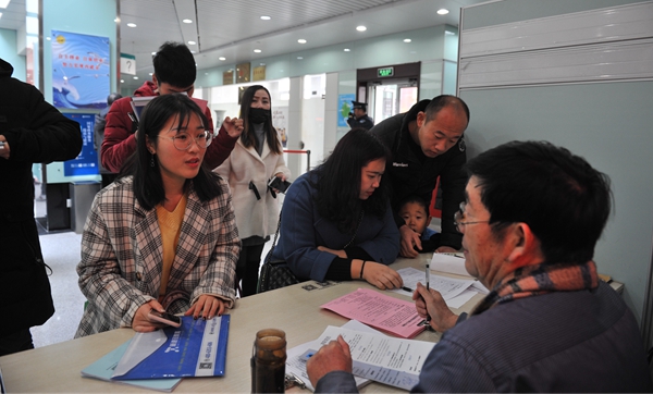 首個專場招聘會是為農民工辦的