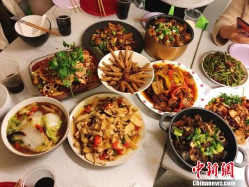 10050億、5139億......春節(jié)消費(fèi)賬單，你貢獻(xiàn)多少