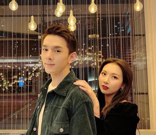 “危機先生”李佳琦：為何他每次幫助理道歉，不被罵反倒圈粉？